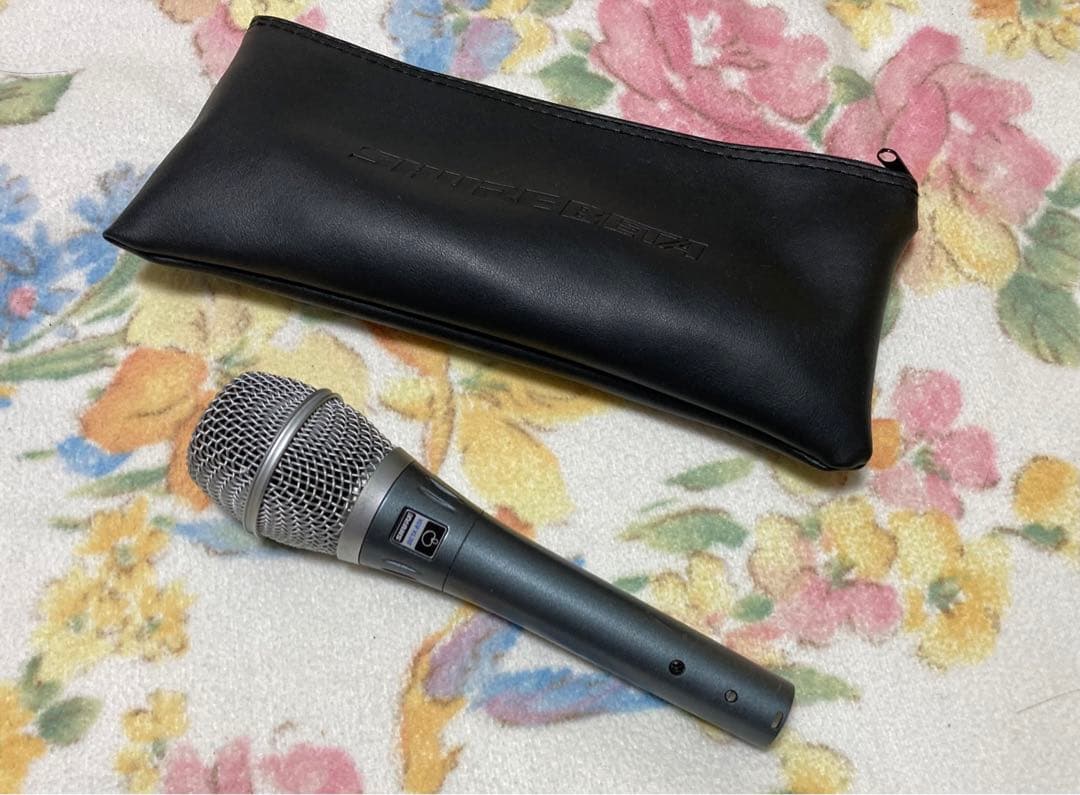 日々値下げ中★BETA 87A★コンデンサーマイク★専用ケース付き★中古