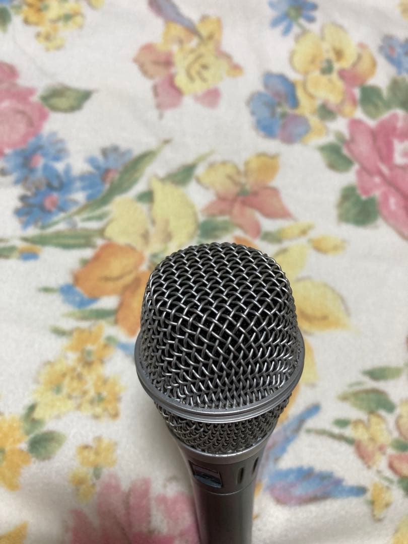 日々値下げ中★BETA 87A★コンデンサーマイク★専用ケース付き★中古