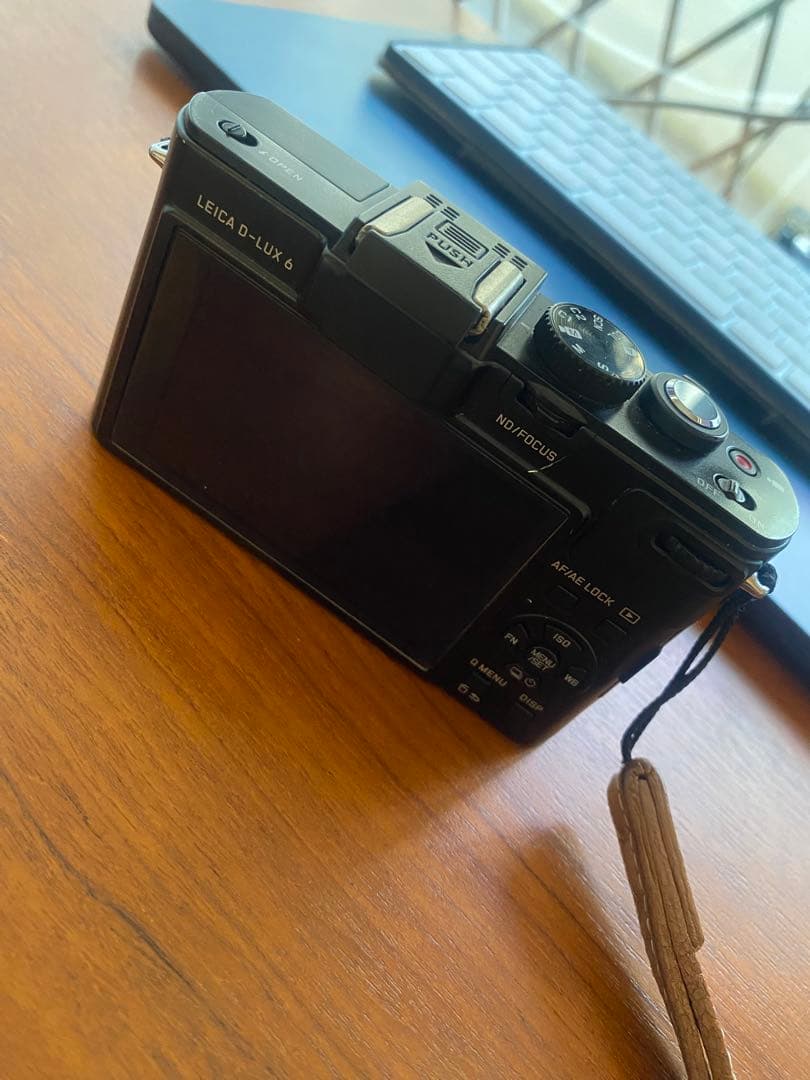 Leica D-Lux 6 コンパクトデジタルカメラ ブラック