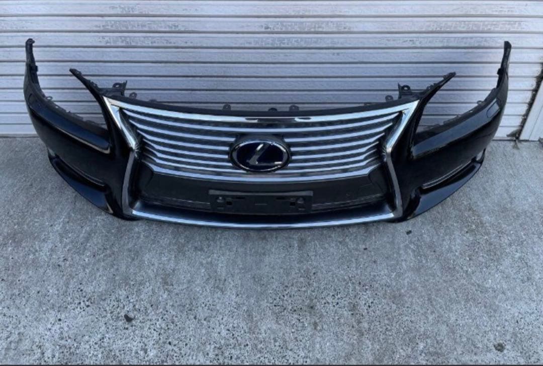 レクサス UVF45 UVF46 LS600h LS460後 期フロントバンパー