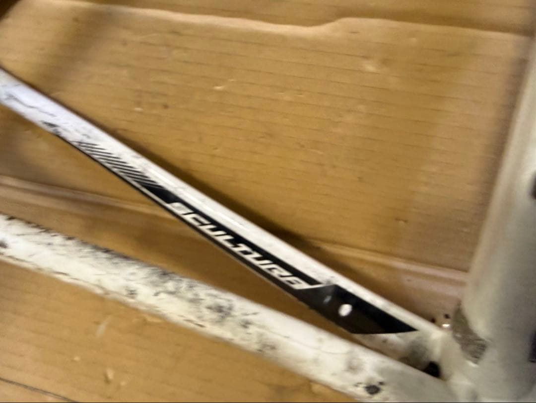 メリダ　スクルトゥーラ400 フレームセット