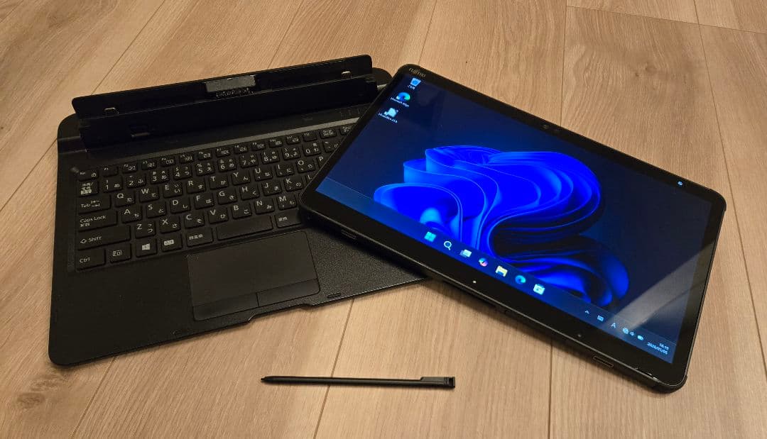 【2023年購入】ARROWS Tab Q7312/KB 第12世代CPU搭載