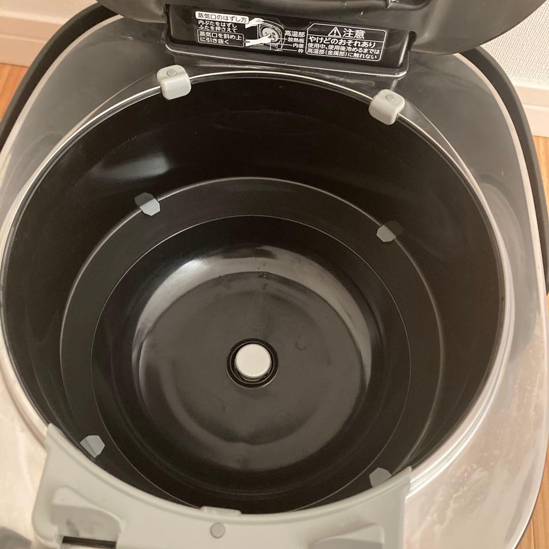 ジャンク品　東芝 TOSHIBA RC-18VSV IH炊飯器 ブラック 一升