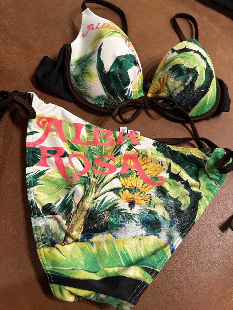 ALBA ROSA トロピカル水着 セパレート