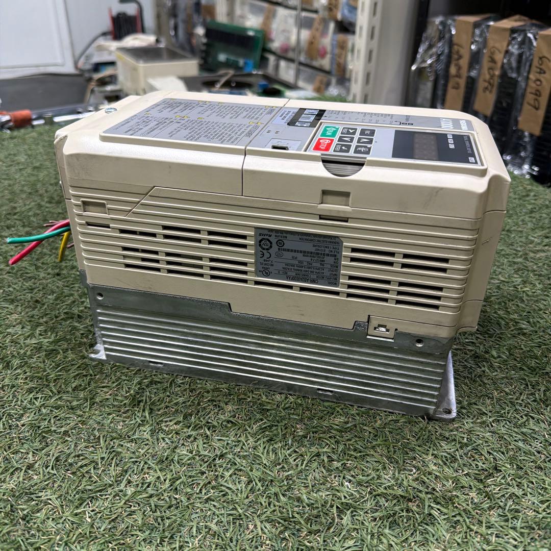 安川 CIMR-AB2A0030FAA コンバータ 5.5/7.5KW