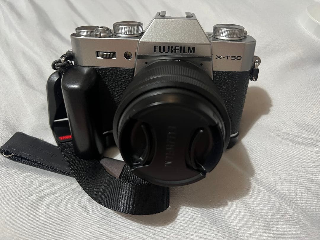 FUJIFILM X-T30 15-45mm レンズ付き