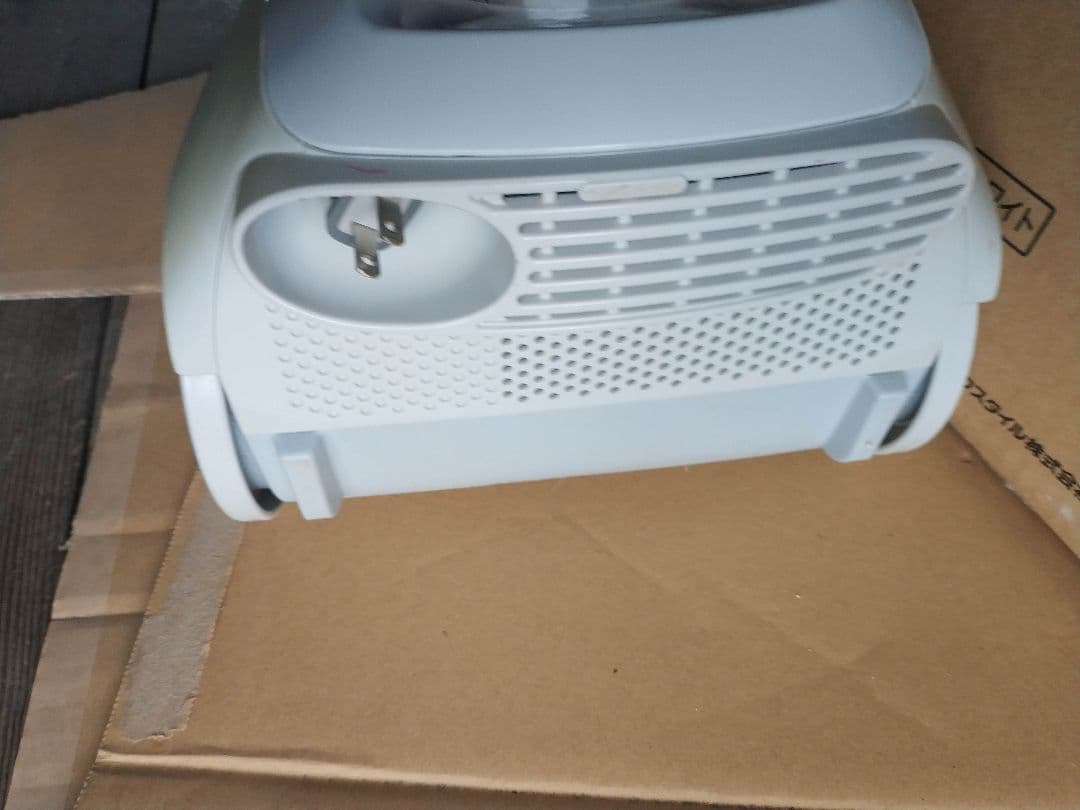 だいぶ傷や汚れあります■東芝　キャニスター掃除機　VC-CA9