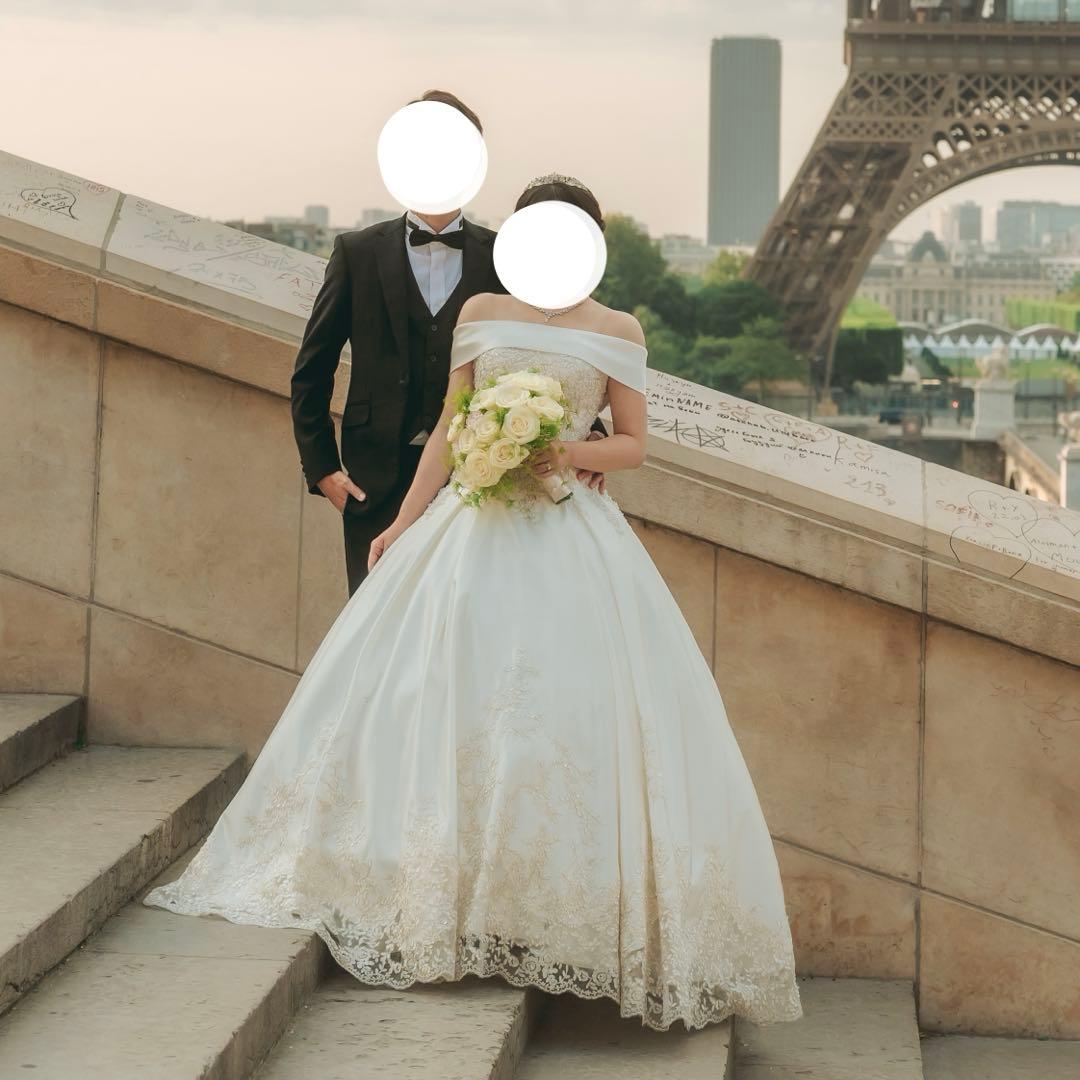 【美品】YNSwedding プリンセスライン　ウェディングドレスロイヤルサテン