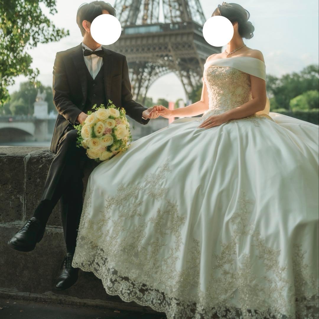 【美品】YNSwedding プリンセスライン　ウェディングドレスロイヤルサテン