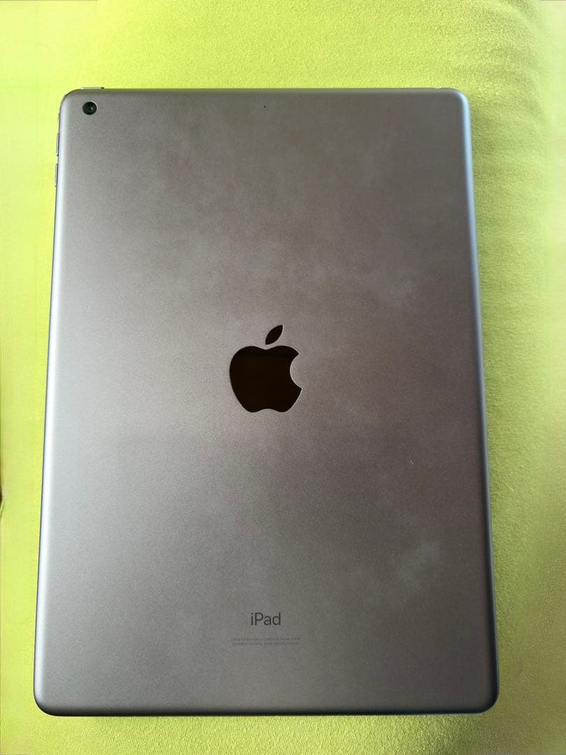 iPad 第8世代 32GB Wi-Fi 10.2 A2270 純正一式初期化済