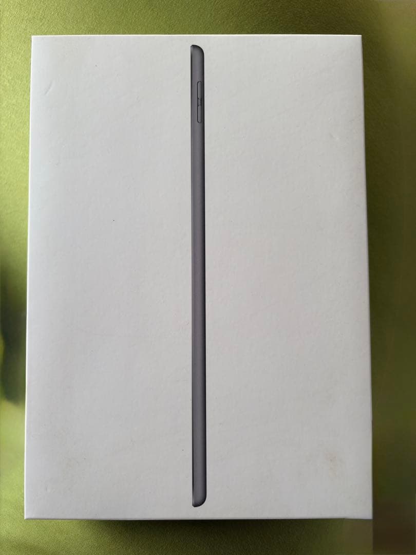 iPad 第8世代 32GB Wi-Fi 10.2 A2270 純正一式初期化済