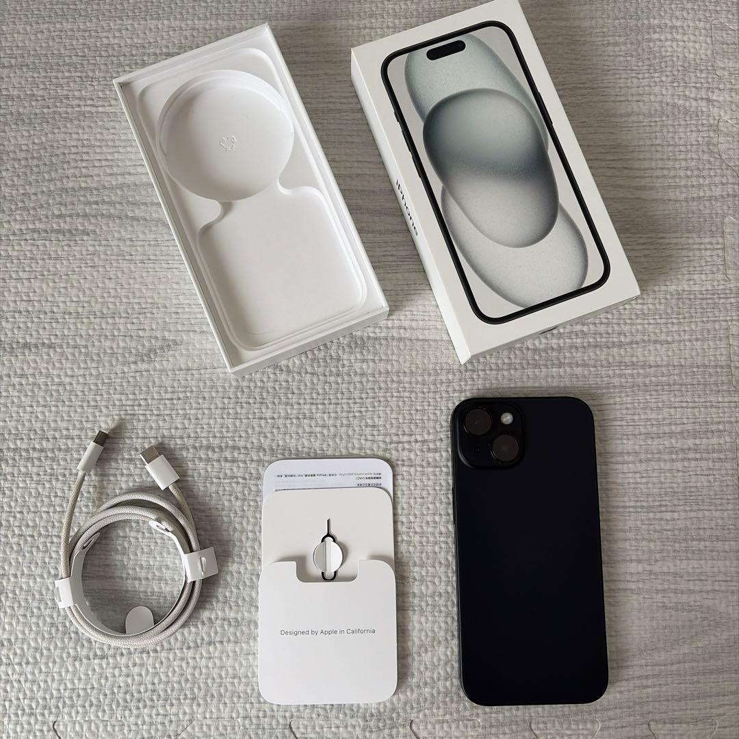 iPhone15 本体　ブラック　128GB