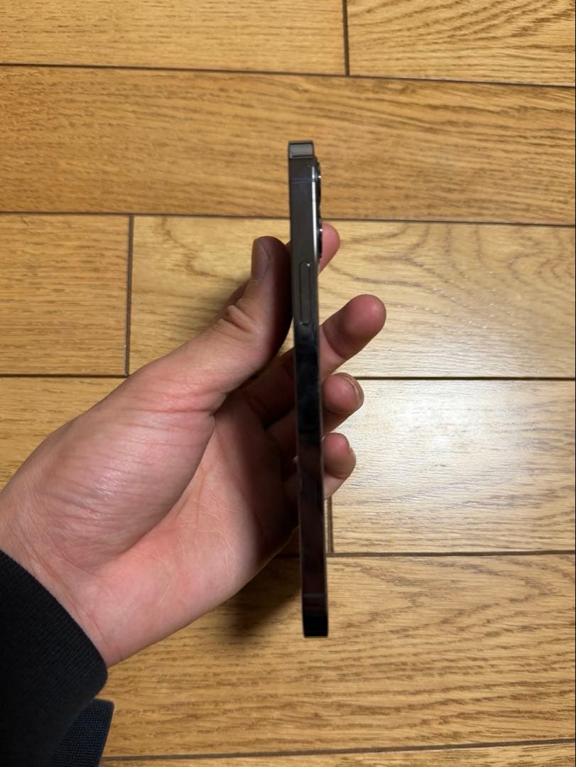 Apple iPhone 12Pro グラファイト 本体のみ