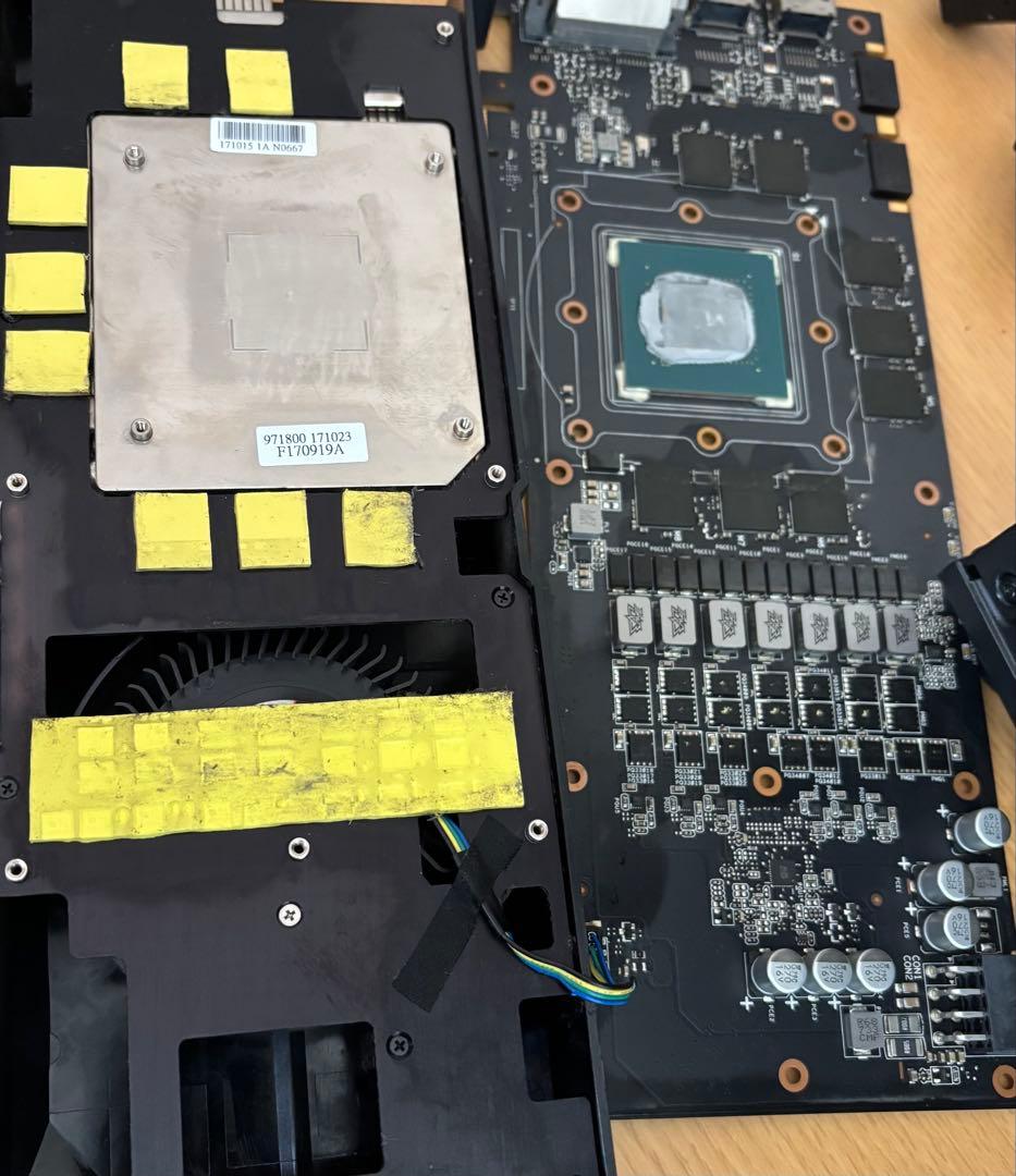 グラフィックボード・グラボ・ビデオカード ASUS NVIDIA GeForce GTX1070 8GB