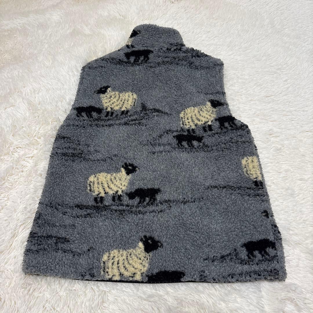 ▪️ ▼farfield original ボアベスト　シープ柄　フリースベスト