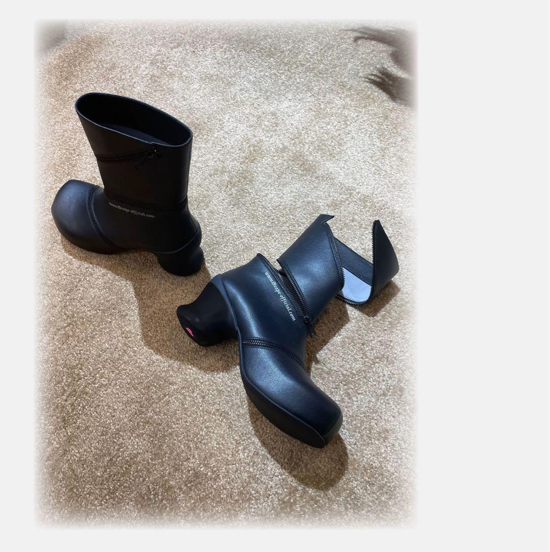 GRAPE ブラックショートブーツ ジッパー付き