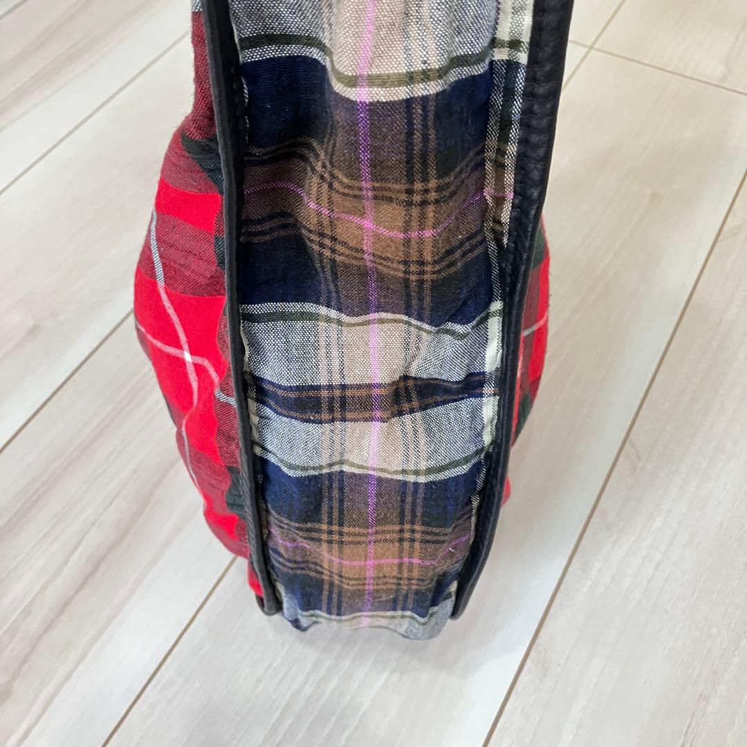 ヴィヴィアンウエストウッド　ショルダーバッグ　オーブ　チェック柄　クロスボディ