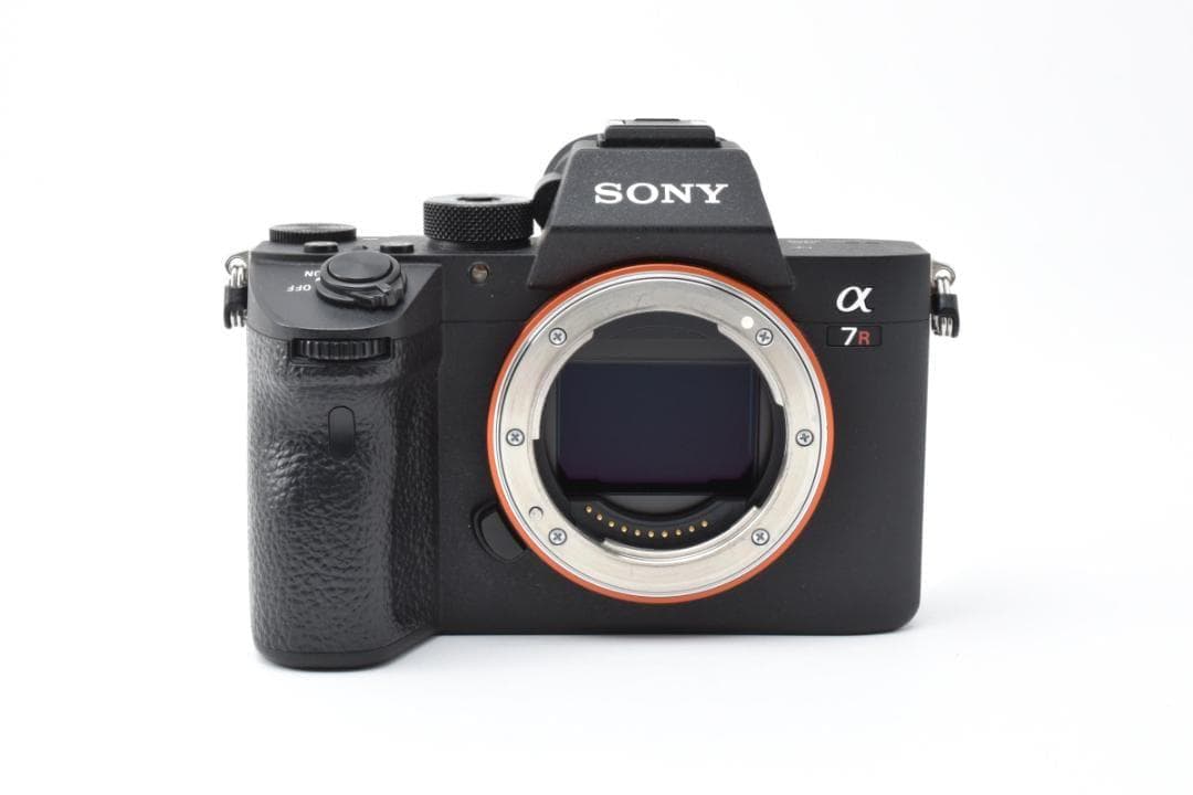 ★極上品★SONY α7RIII ILCE-7RM3 フルサイズ ミラーレス一眼