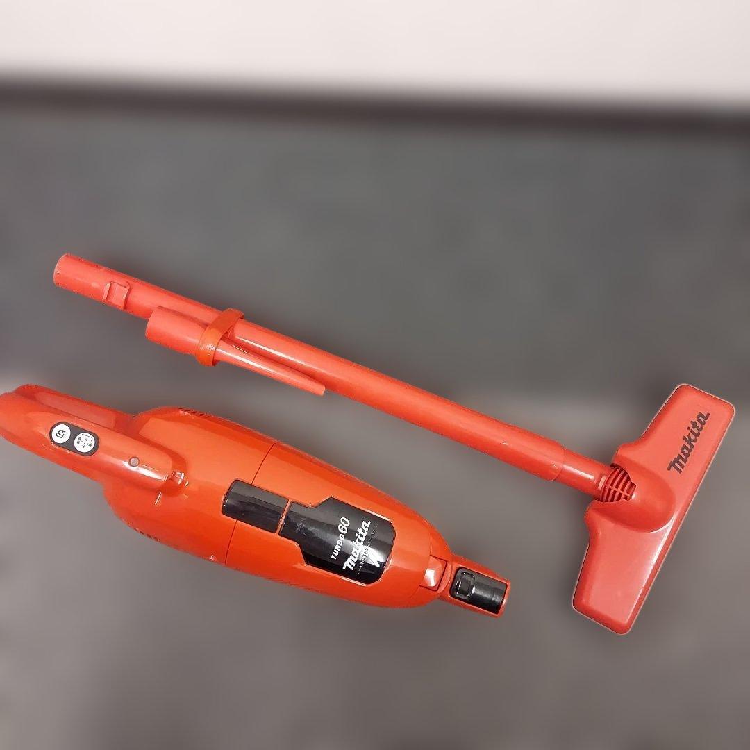 マキタ掃除機 スタンド付き