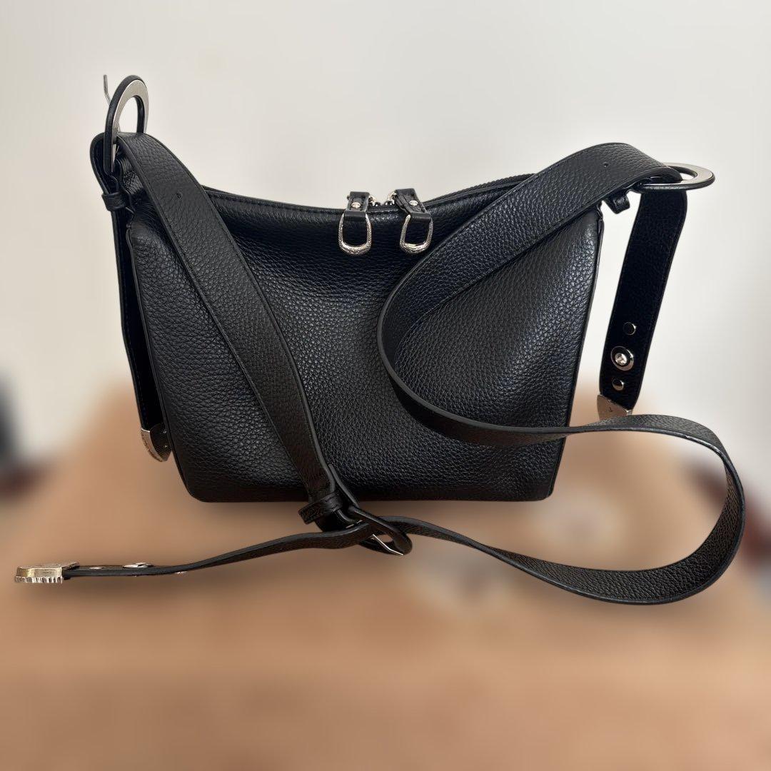 ear PAPILONNER 牛革バックルショルダーバック2way