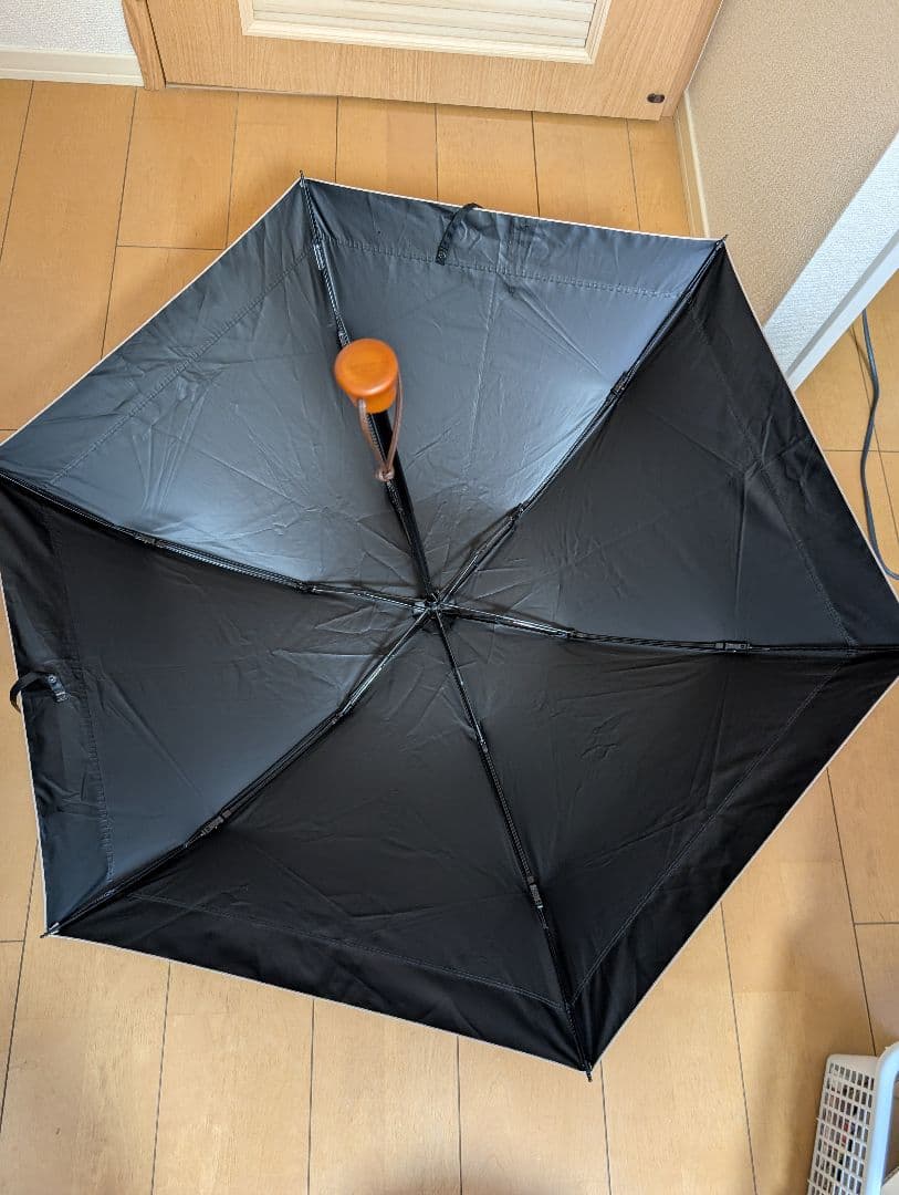 サンバリア100折りたたみ日傘3段折コンビ