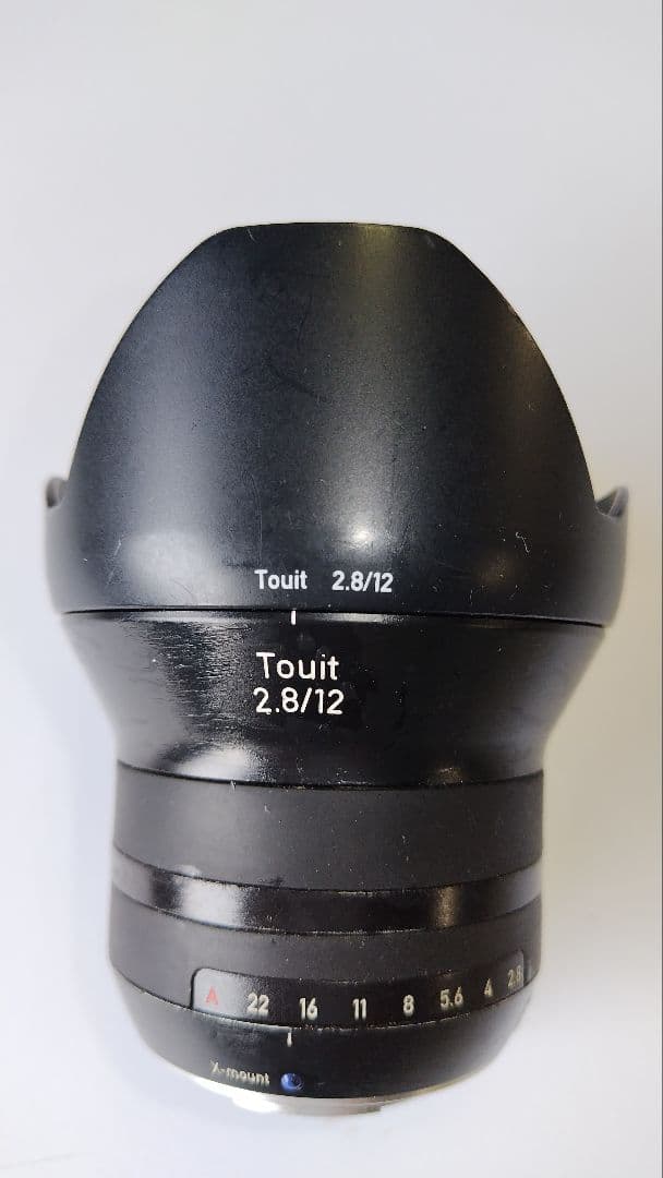 カールツァイスCarl Zeiss Touit 2.8/12 Xマウント 難あり