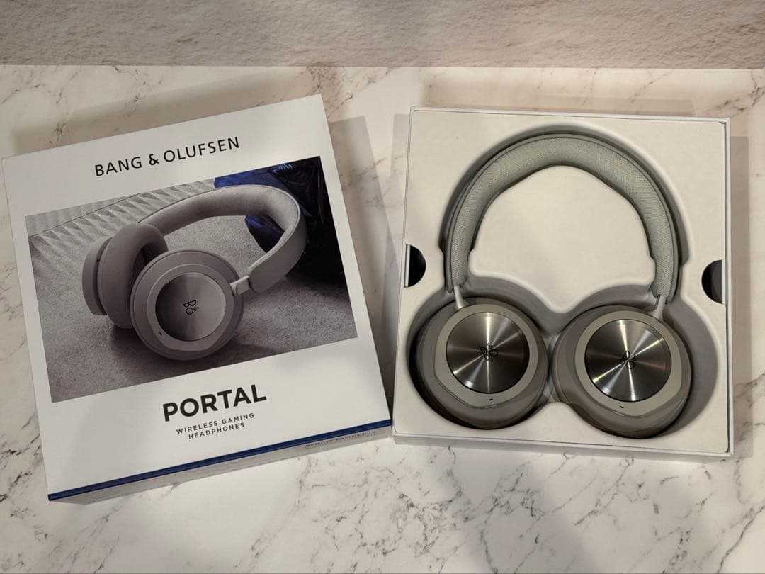 ヘッドホン Bang&Olufsen Beoplay Portal (Grey Mist)