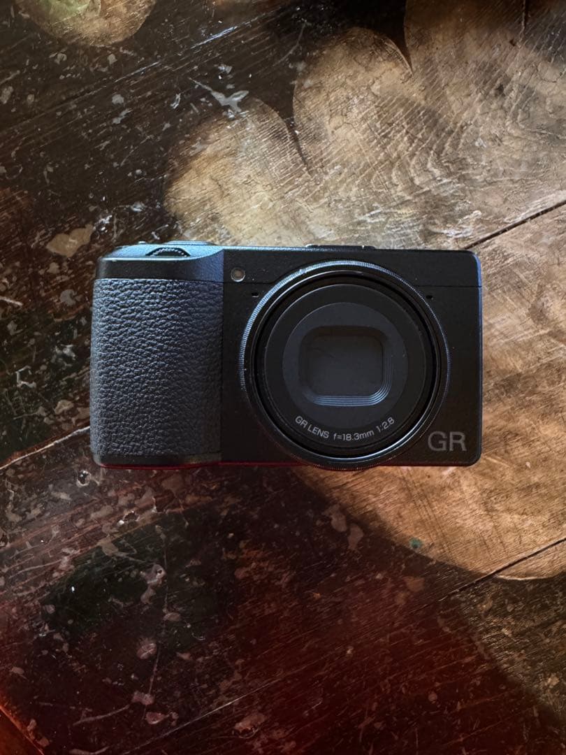 GRIII GR3リコー点検済/ショット数約6000/128GB SD＋ケース付