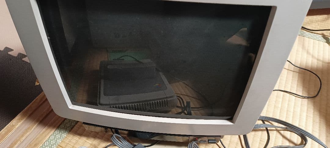 A*n様 PCTV454 ブラウン管テレビ ホワイト NEC