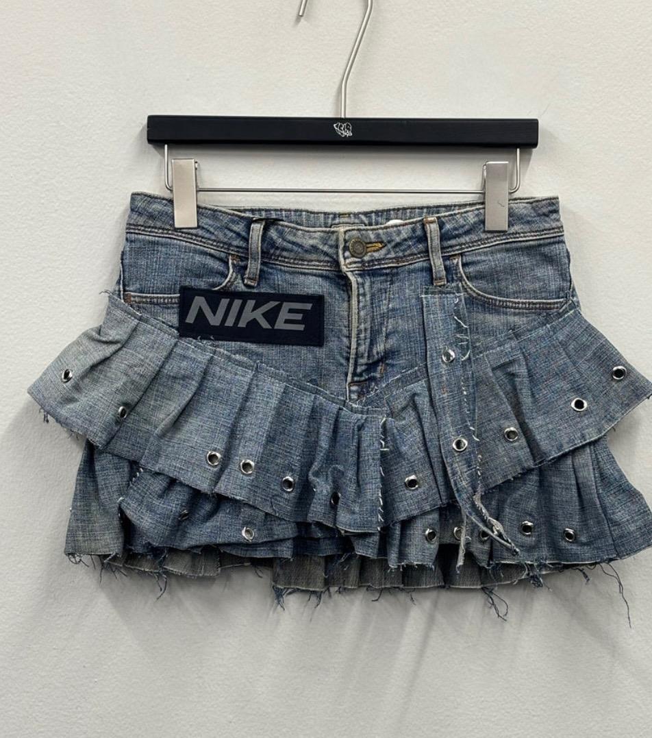 【値下げ中】NIKE リメイク y2k デニムスカート