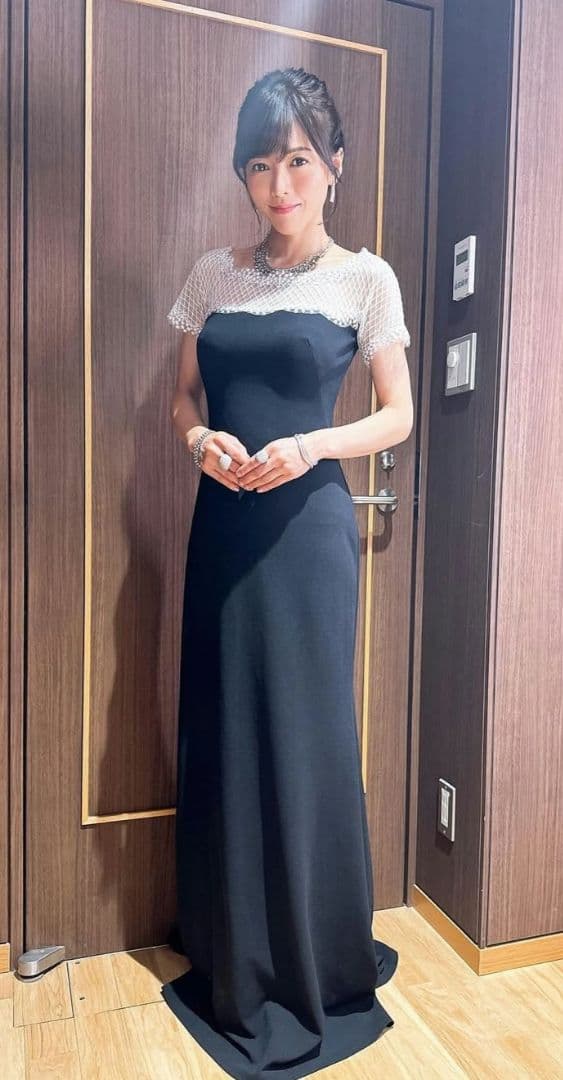 りょうです。タダシショージ　ロングドレス♫　M〜Ｌサイズ