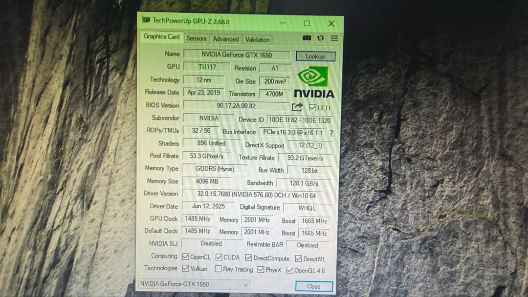 NVIDIA GTX 1650 4G 動作確認済み
