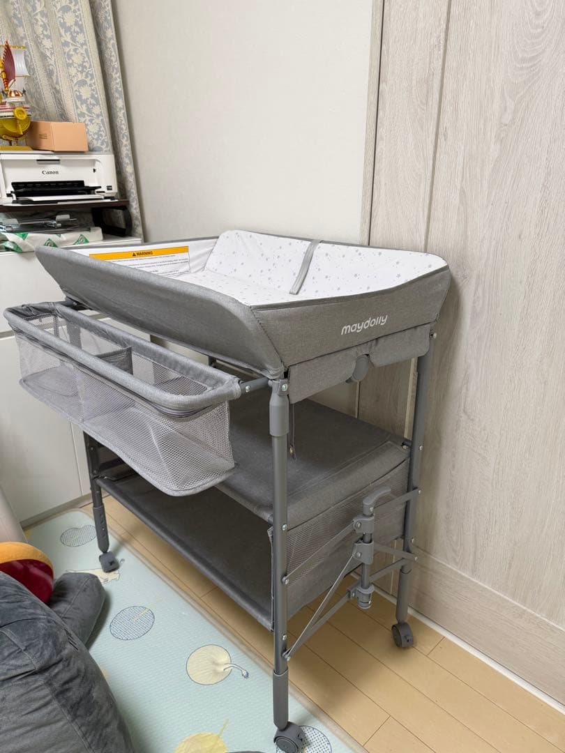 Maydolly オムツ交換台 オムツ換えテーブル 折り畳み可能 高さ調節可能