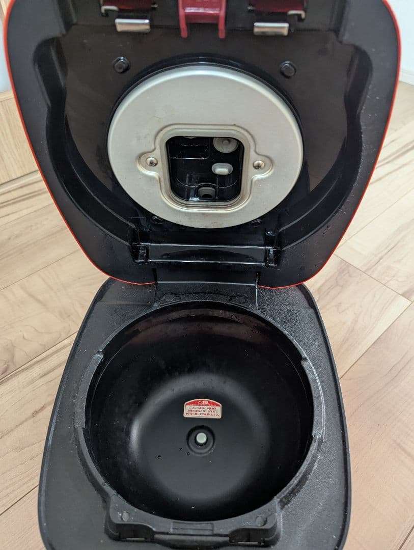 TIGER 炊飯器 rice cooker JPG-G102 5.5合　オレンジ