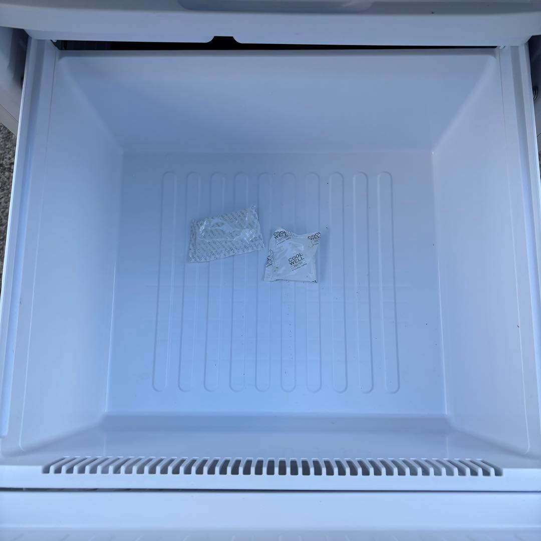 寺222 SHARP ノンフロン冷凍冷蔵庫 SJ-G35E2-W 2023年製