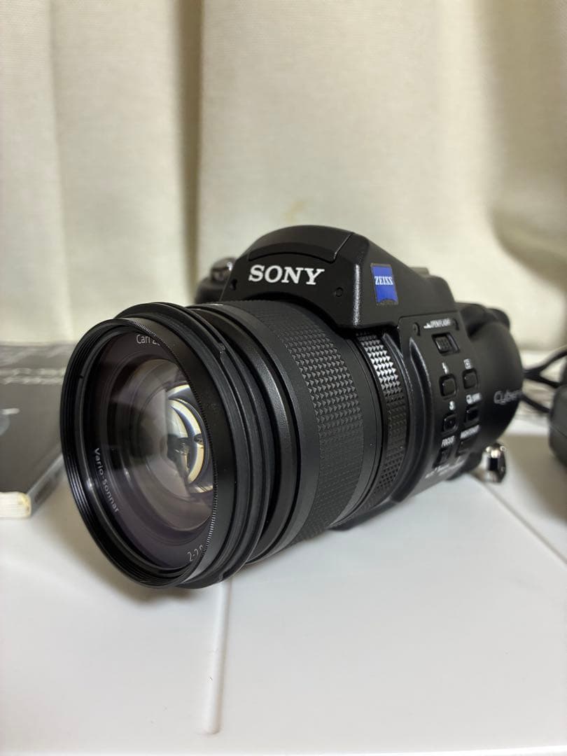 zero@15 　SONY Cyber−Shot DSC-F828