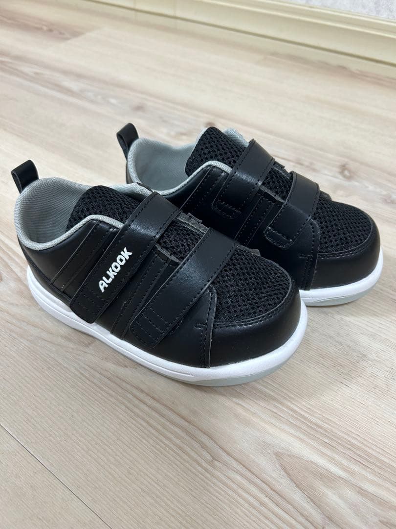 あるクック オーバーシューズ。18cm