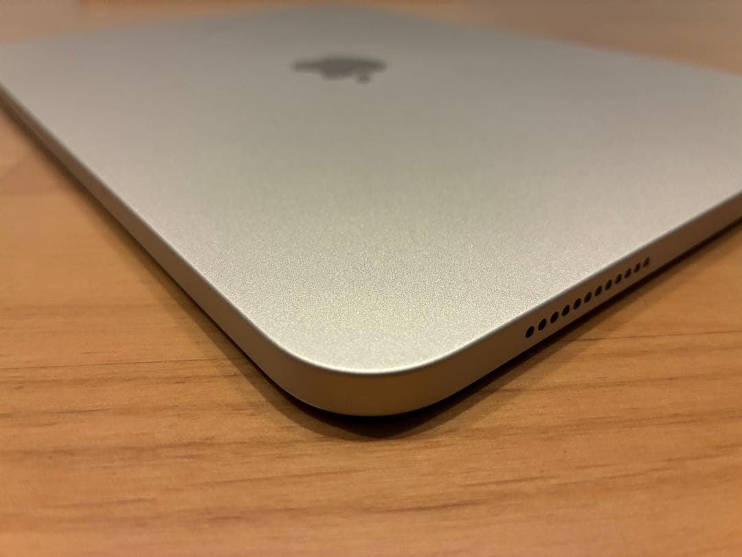 MPQ03J/A iPad（第10世代）64GB ケース、ガラスフィルム付き美品