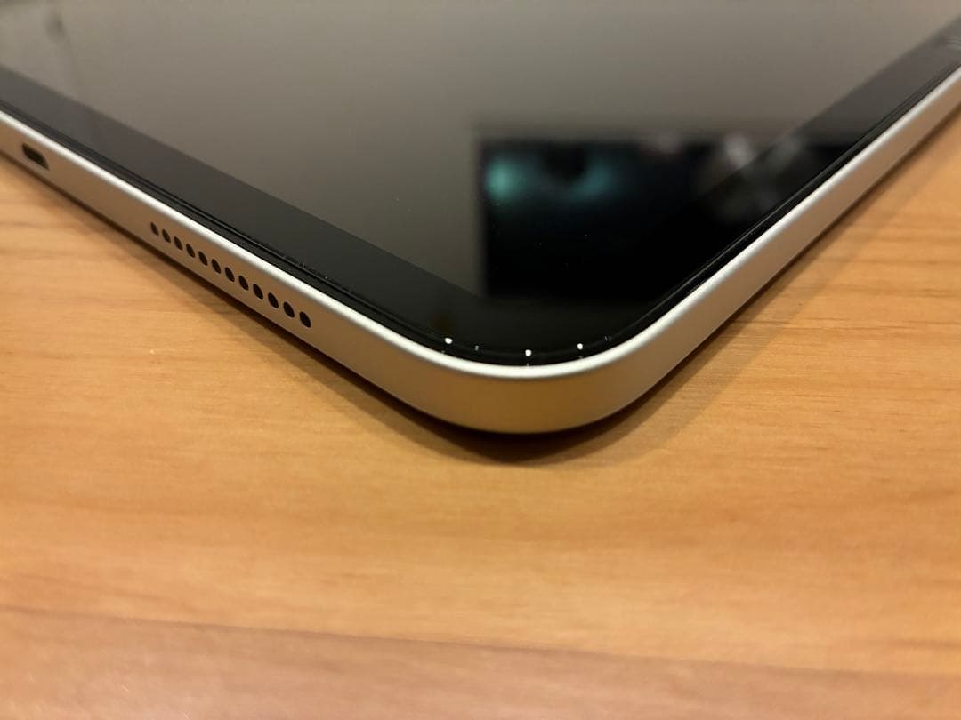 MPQ03J/A iPad（第10世代）64GB ケース、ガラスフィルム付き美品