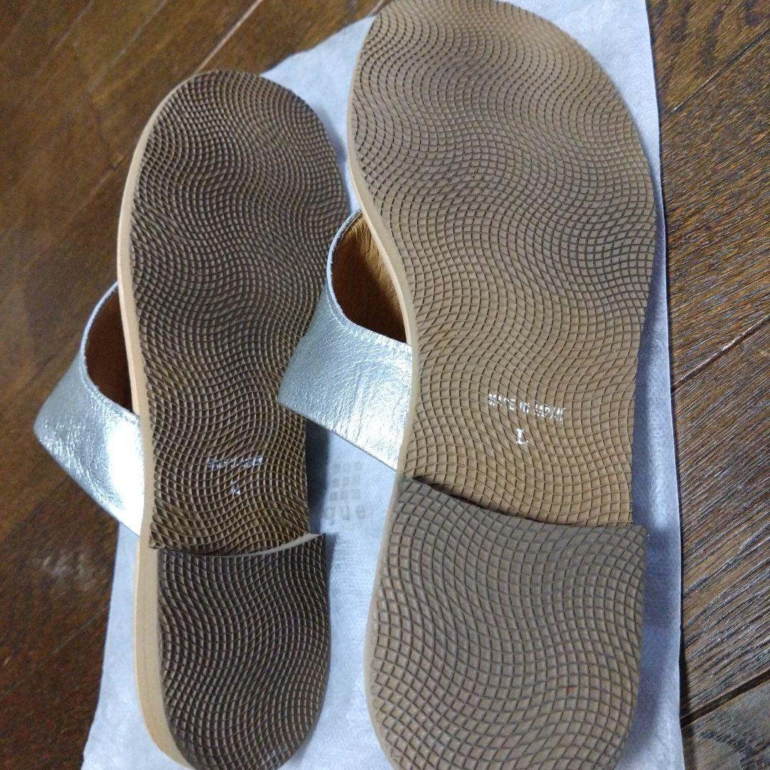 que シルバー トングサンダル