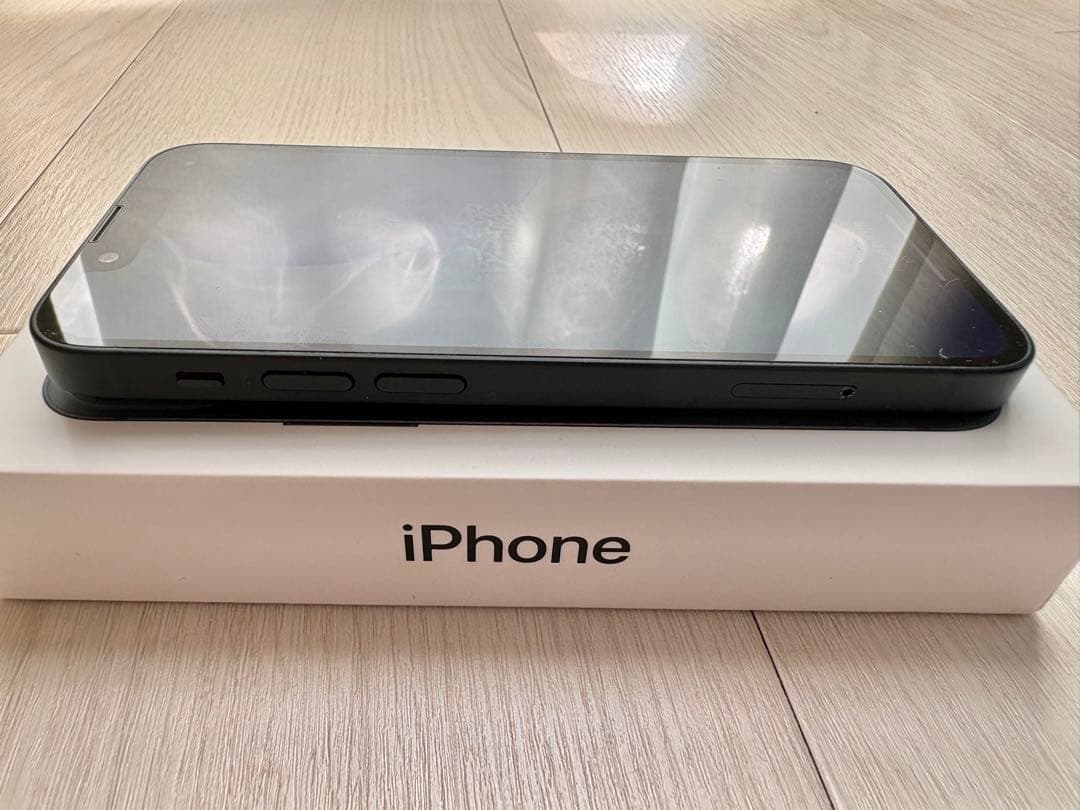 【祝日限定セール】【美品】Apple iPhone 13 mini 本体＋付属品