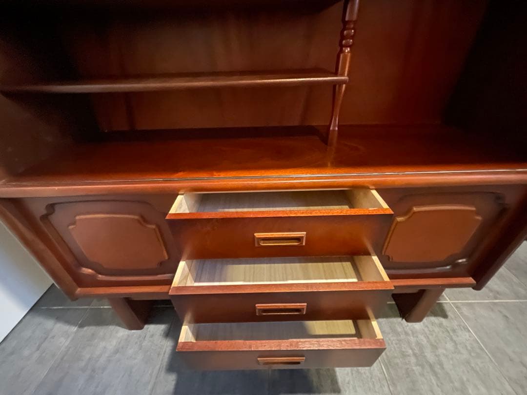 momo 1970年代 サペリマホガニー材天然木 ヴィンテージサイドボード