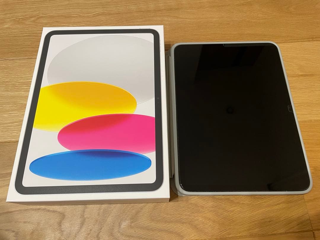 【まいさま専用】Apple iPad シルバー 本体　第10世代　美品