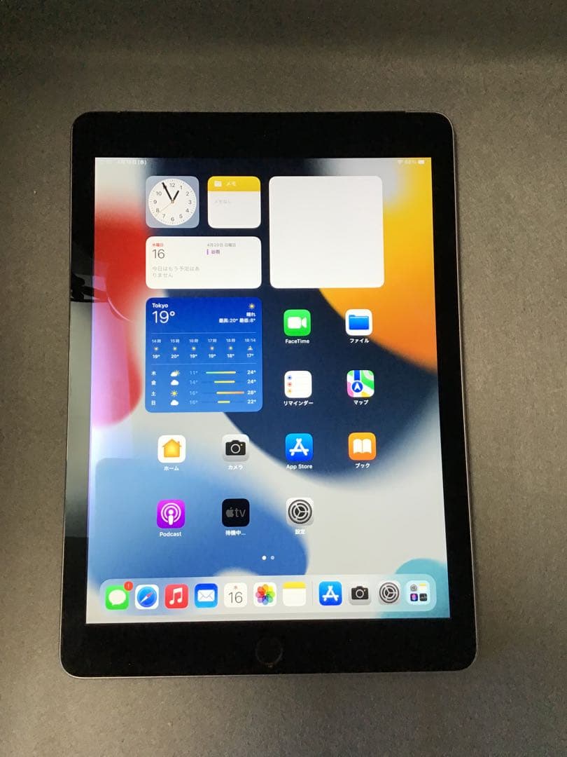 中古　SIMフリー　iPad Air 第2世代　Wi-Fi+Cellular