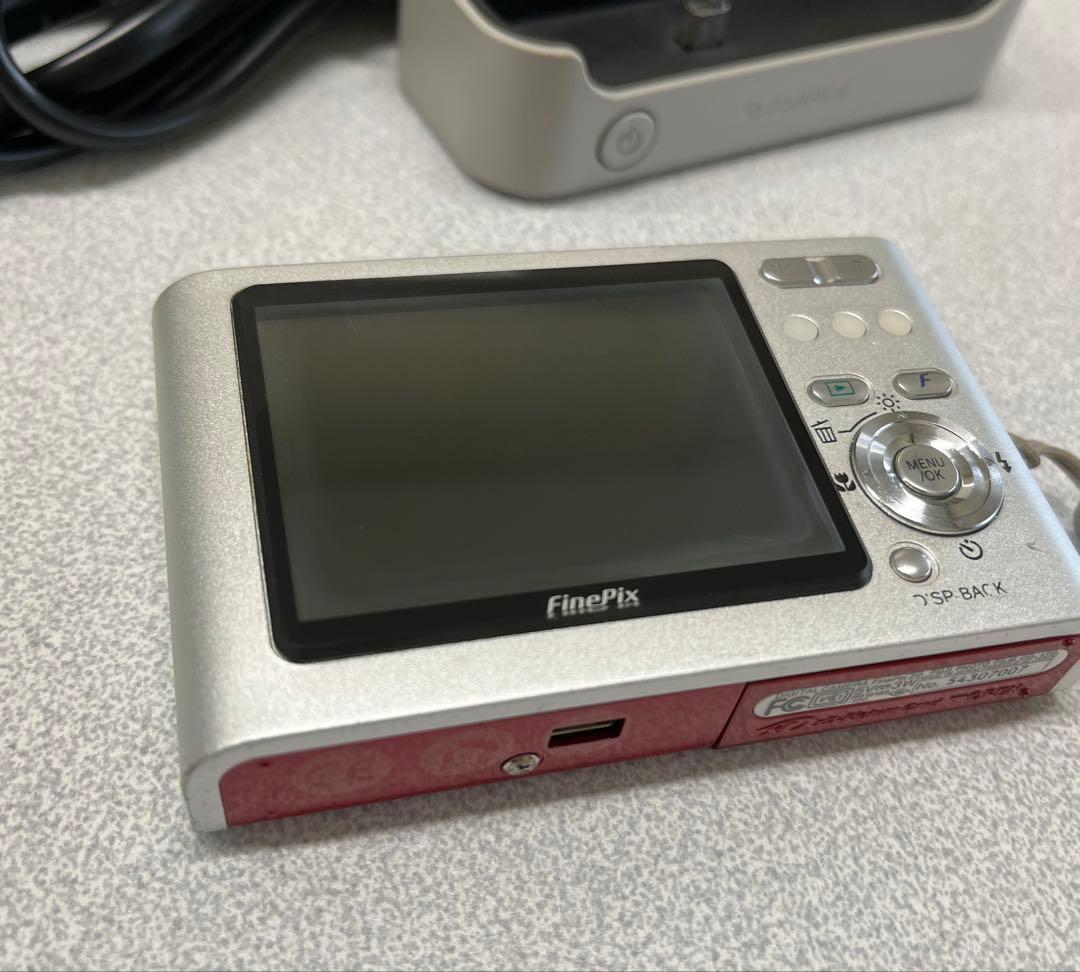 FUJIFILM デジカメ FinePix Z2 デジカメ　コンデジ