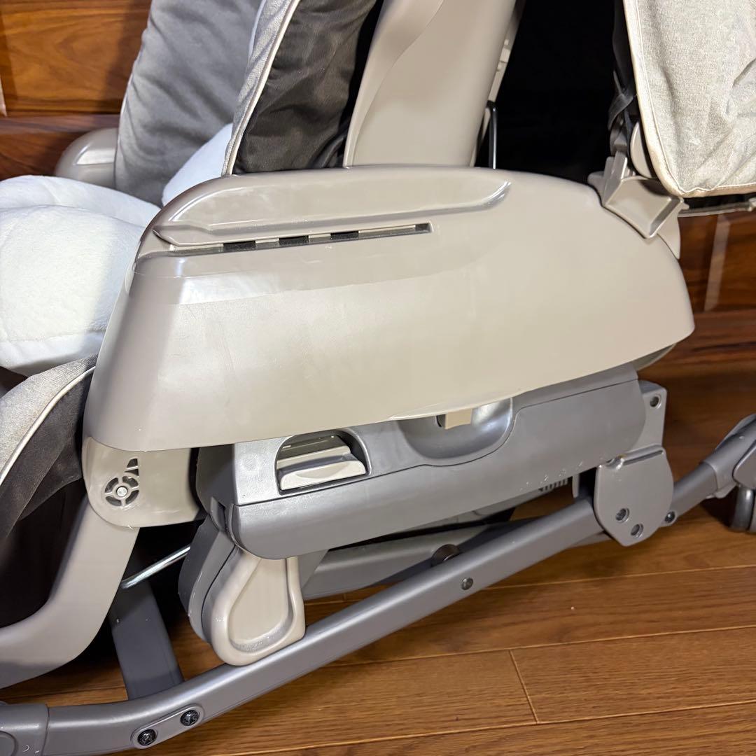 超美品 combi オートスウィング ネムリラ 電動ハイローチェア ドーム付き