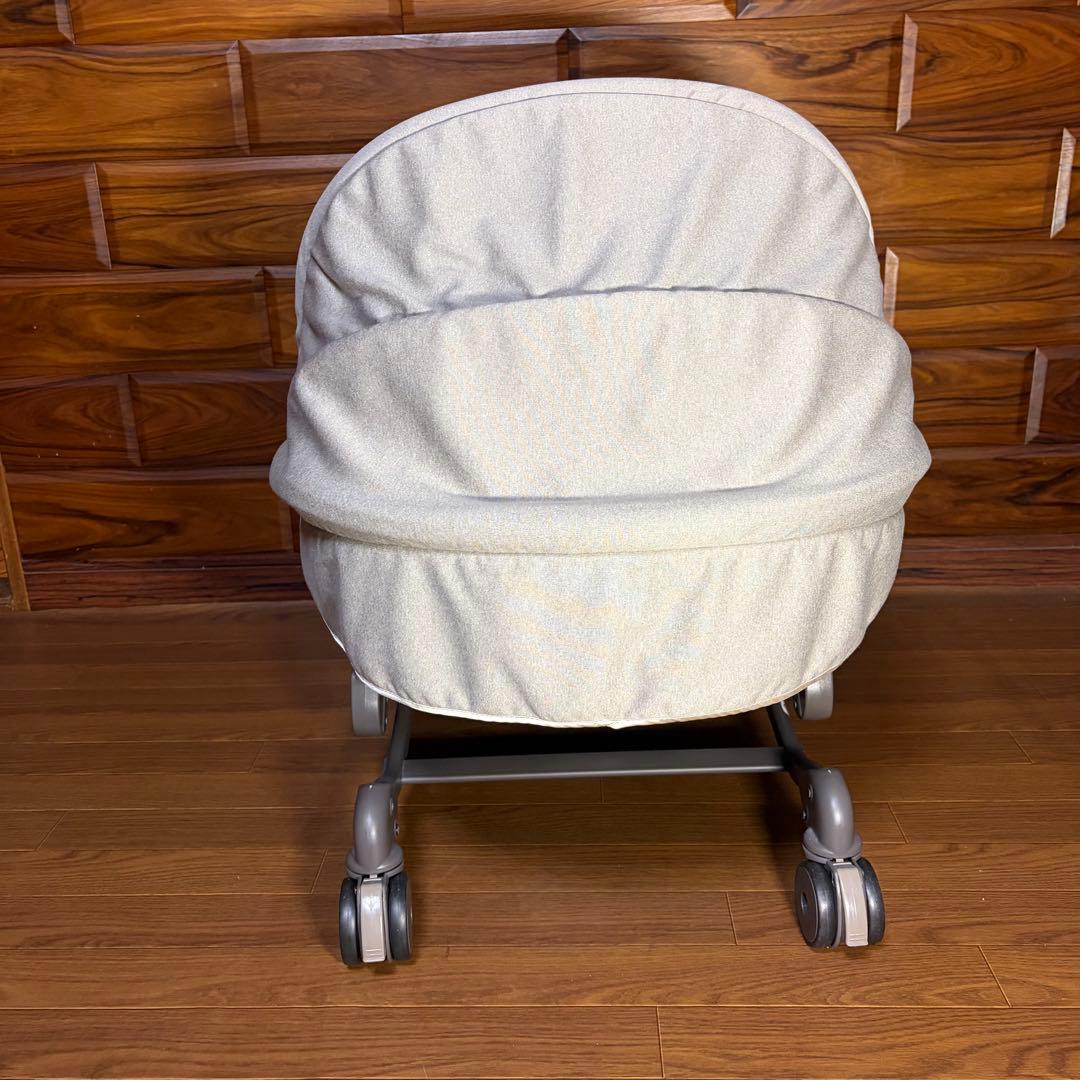 超美品 combi オートスウィング ネムリラ 電動ハイローチェア ドーム付き