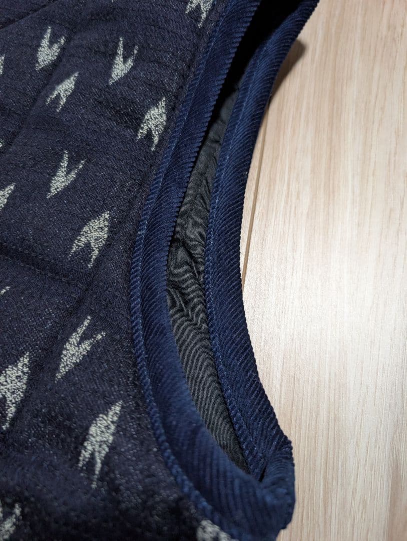 STUDIO D’ARTISAN 矢絣インディゴ刺し子ベスト