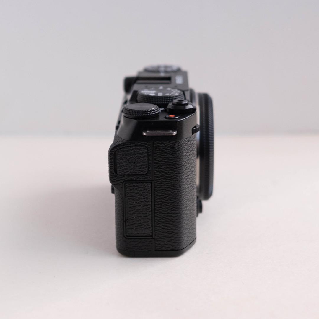 FUJIFILM X-M5 ボディ（ブラック）