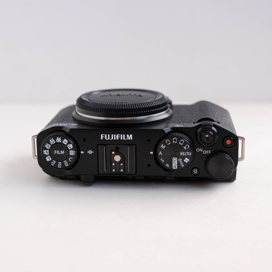 FUJIFILM X-M5 ボディ（ブラック）